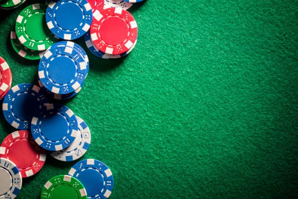 European Roulette wheel with 37 pockets and live dealer at liong88 login studio